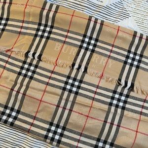 BURBERRY SCARF